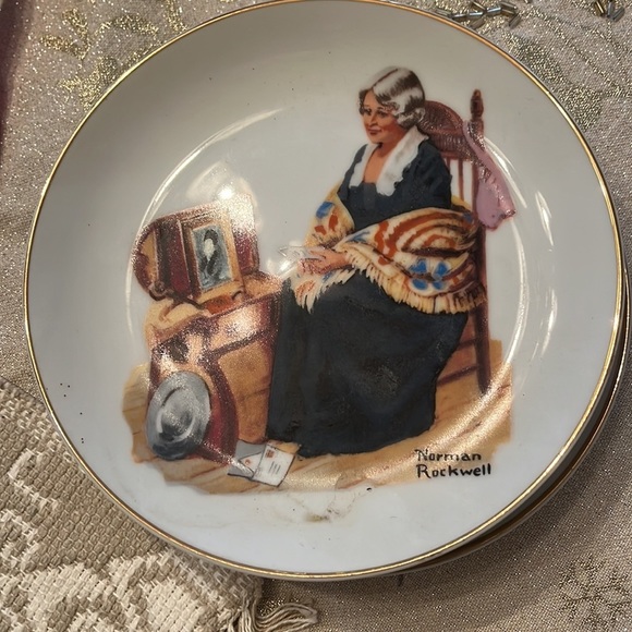 Norman Rockwell Plates Set of 5 in EUC - Picture 9 of 11